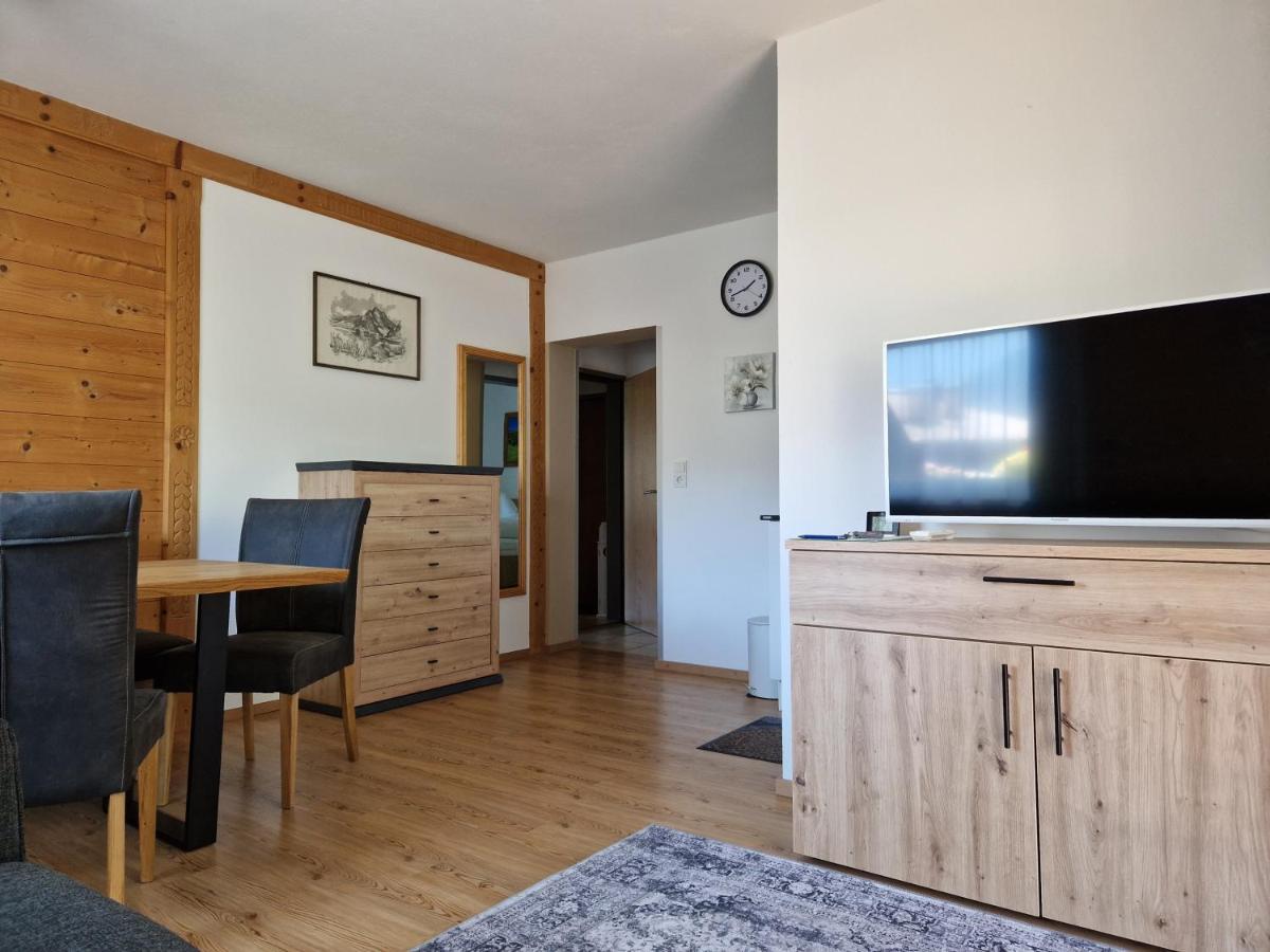 Haus Bergblick Apartment Walchsee Phòng bức ảnh